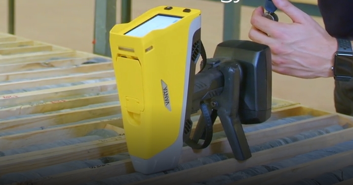 合金元素全捕獲！奧林巴斯手持光譜儀簡直全能??！